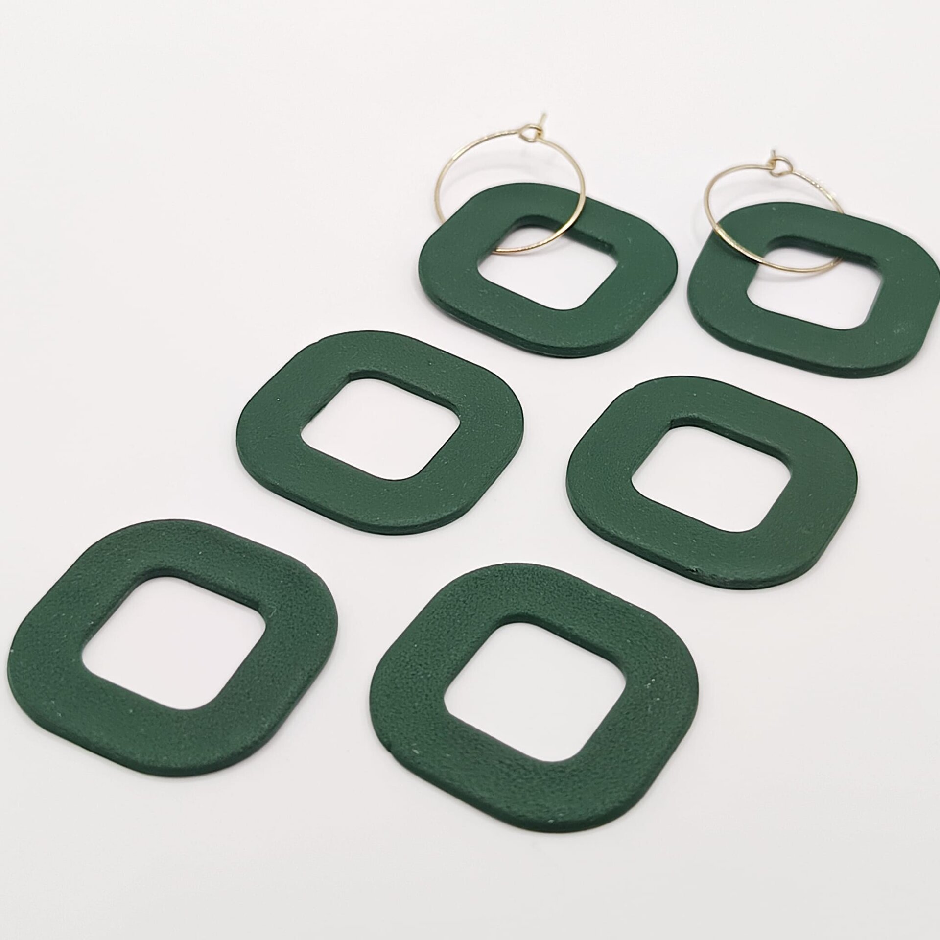 Square verde charm - 2
