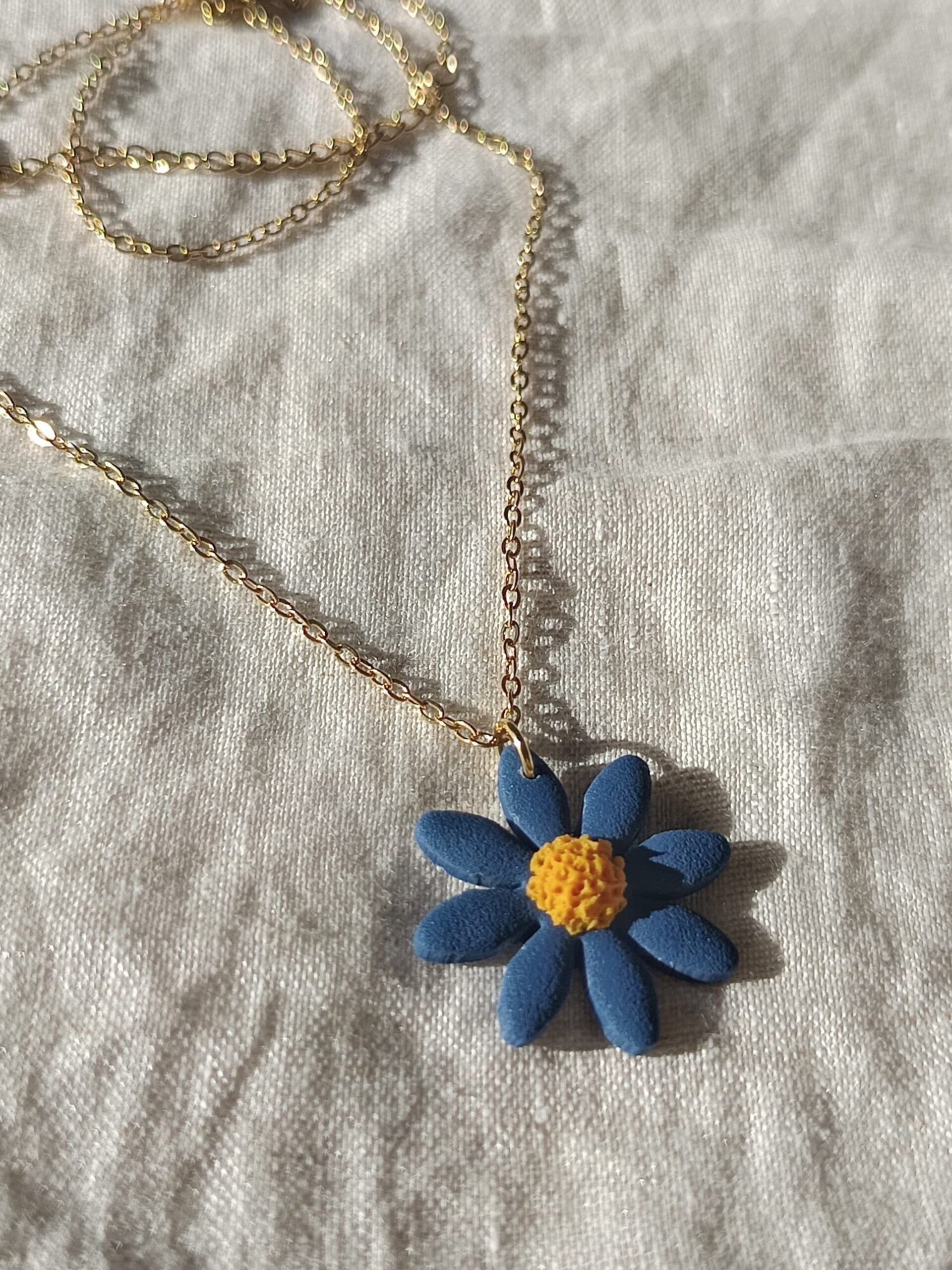 Collar margarita azul - 2