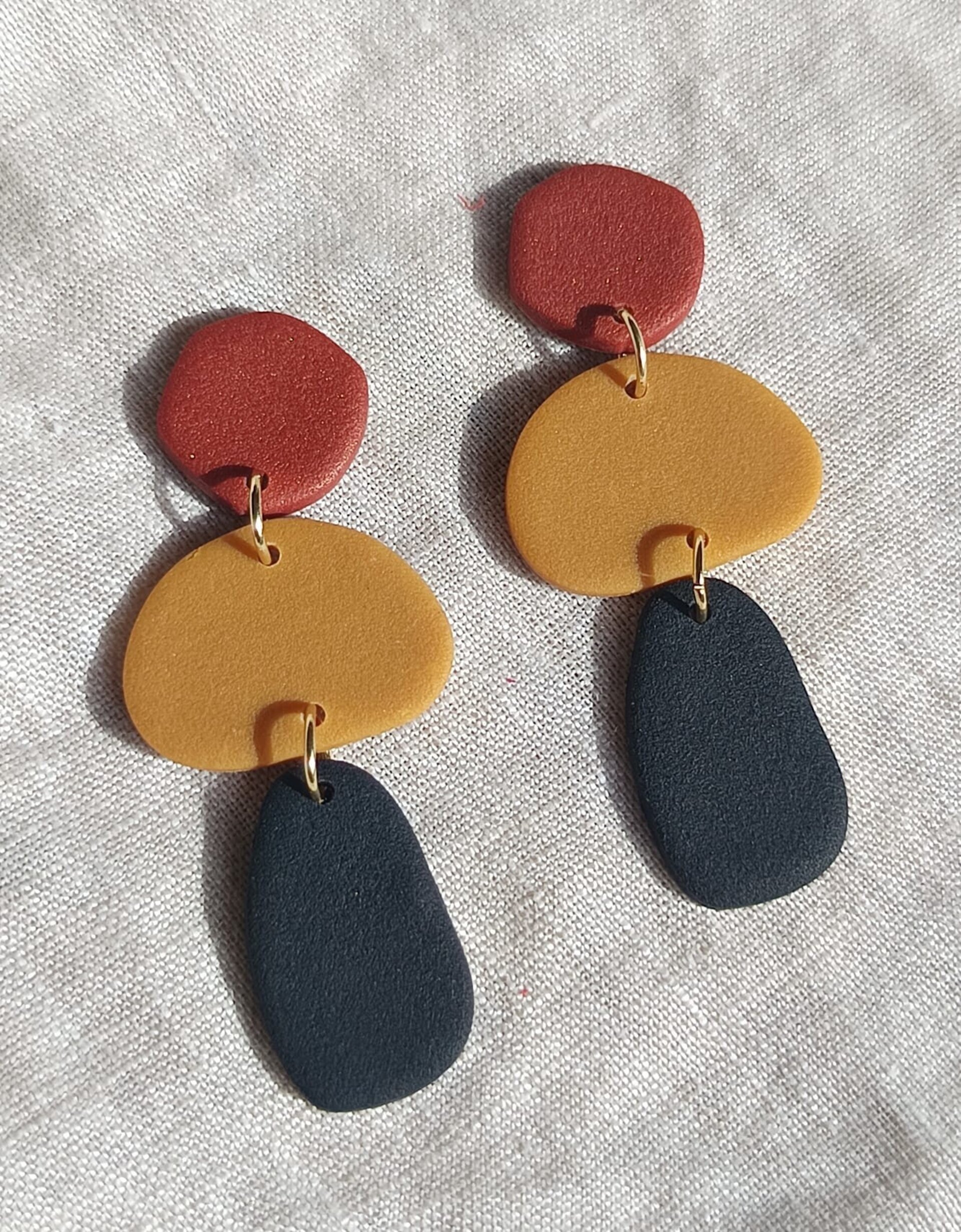 Valeria fucsia, mostaza & negro - 2